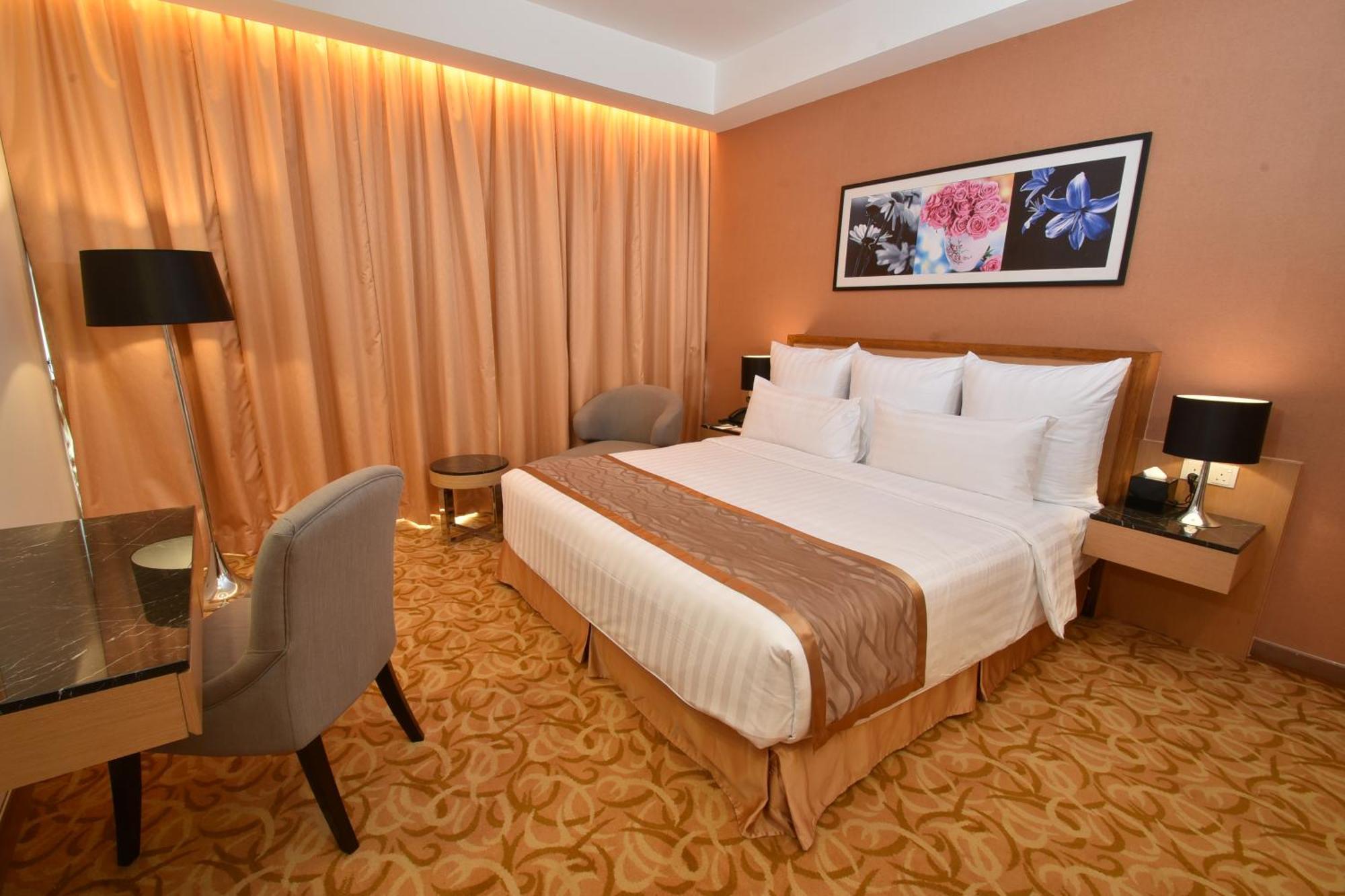 Tenera Hotel Bangi Extérieur photo Deluxe Room
